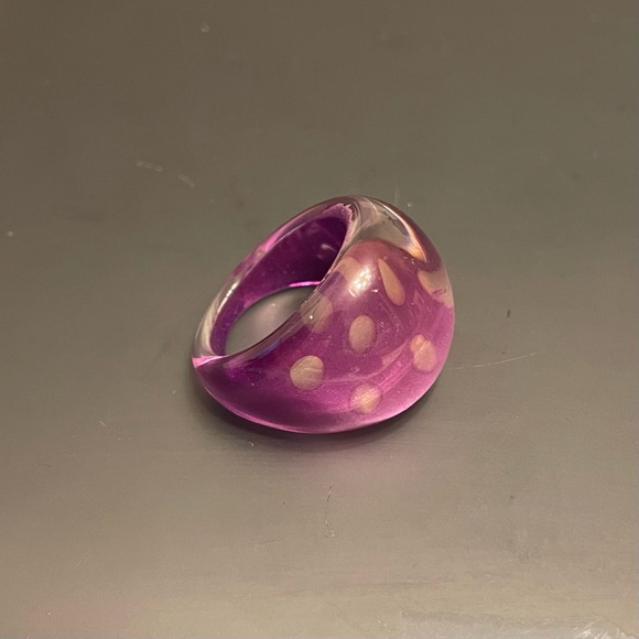 Sz 5.75 Purple Resin polka dot Ring - Picture 4 of 10